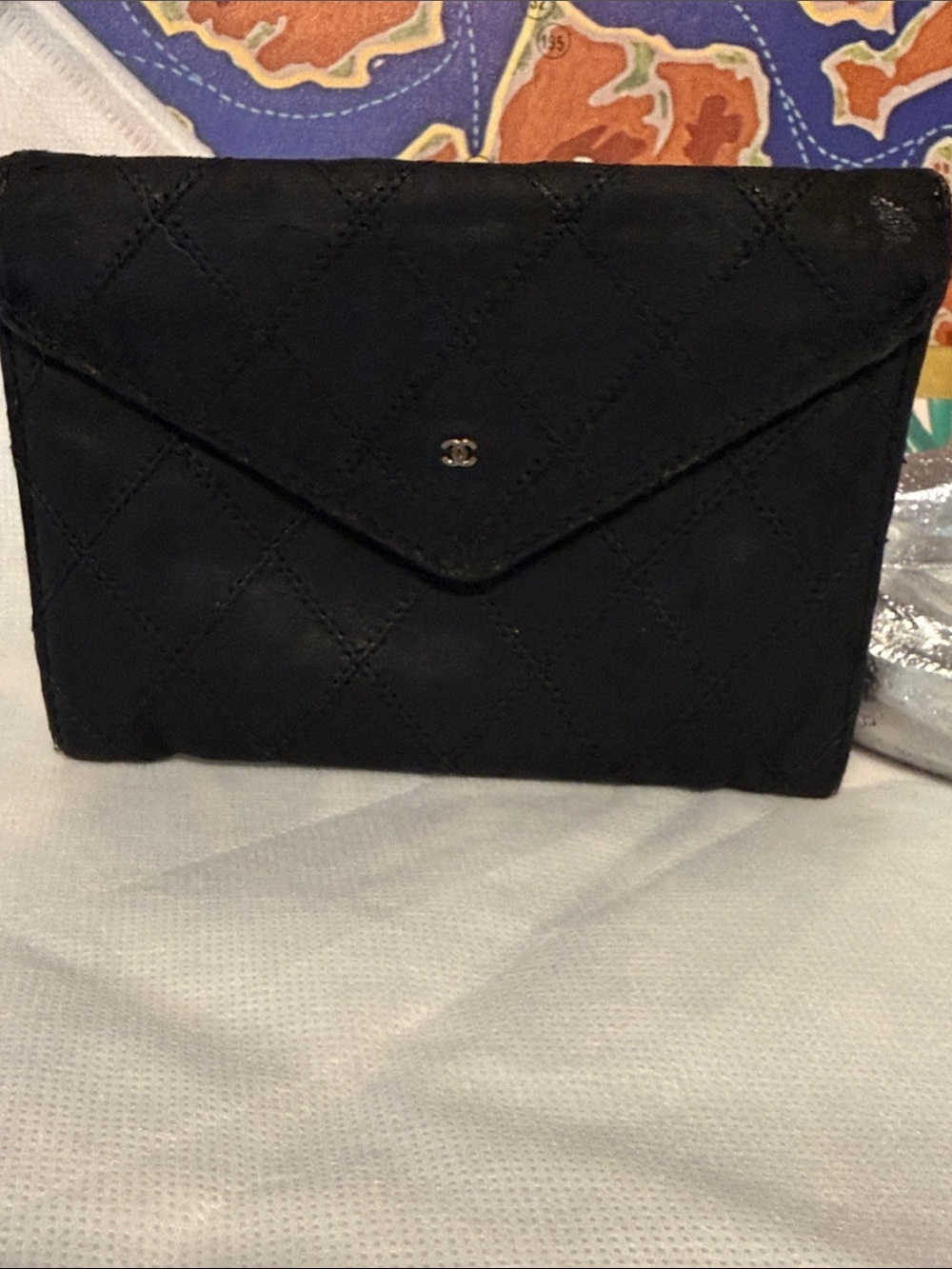 CHANEL Black Quilted Envelope Wristlet Clutch - Picture 3 of 11